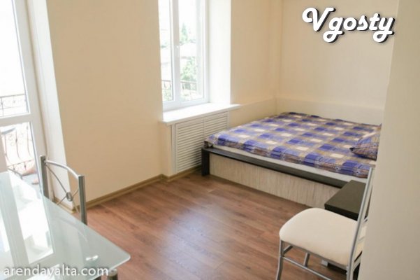 Suite in the center of Yalta - Apartments for daily rent from owners - Vgosty