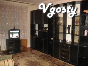 Street. Artem 57 to Downtown - 15 minutes (the trolley) - Apartments for daily rent from owners - Vgosty