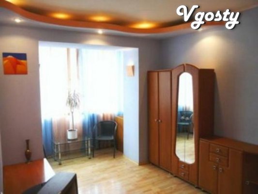 The apartment is 10 minutes walk from Moscow Arsenal. - Apartments for daily rent from owners - Vgosty