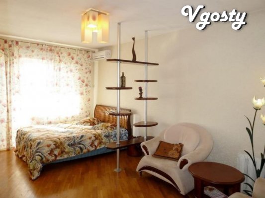 Pozniak . Daily OWN at the Kharkov - Apartments for daily rent from owners - Vgosty