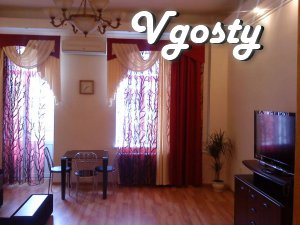 Chic 2-h.komn.kvartira in the center. - Apartments for daily rent from owners - Vgosty
