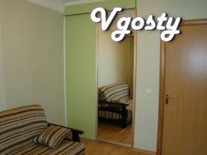 Подобово 2 кімн. квартира м. Дарниця - Квартири подобово без посередників - Vgosty