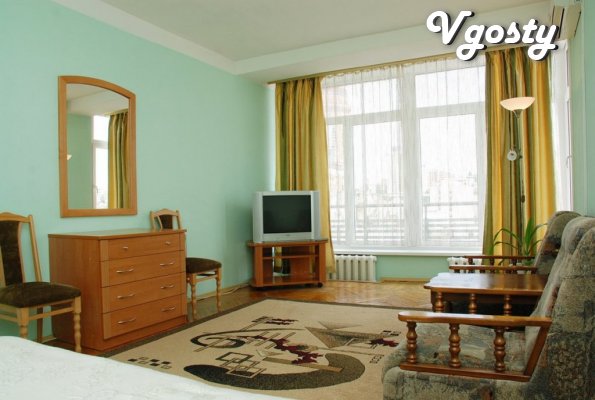Centre, Olympic NSC, 5 min. Khreshchatyk - Apartments for daily rent from owners - Vgosty