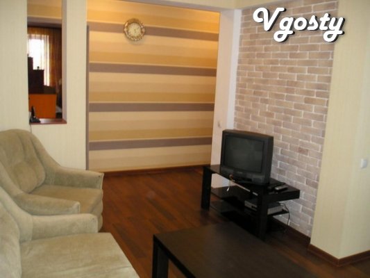 Hem, a cozy two-bedroom. apartment, metro - Apartments for daily rent from owners - Vgosty