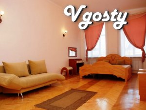 near Khreshchatyk, Maidan, and Opera - Apartments for daily rent from owners - Vgosty