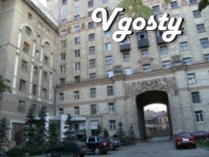 Its two k.kv. Daily, M. Pl.Vosstaniya - Apartments for daily rent from owners - Vgosty