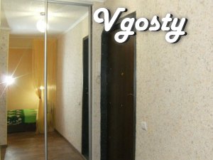 Own one bedroom apartment near mntro Alekseevskaya (1 minute!) - Apartments for daily rent from owners - Vgosty