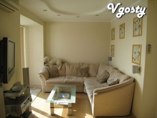 Rent your 1k.kv. m.23 August - Apartments for daily rent from owners - Vgosty
