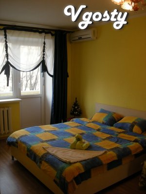 New, cozy ,1-com. On Lenina square - Apartments for daily rent from owners - Vgosty
