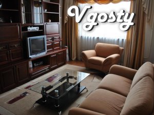 3-bedroom st. Peoples' Friendship 246 - Apartments for daily rent from owners - Vgosty