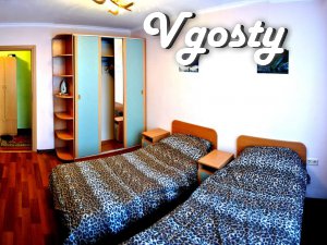 3-bedroom st. 19 Heroes of Labor - Apartments for daily rent from owners - Vgosty