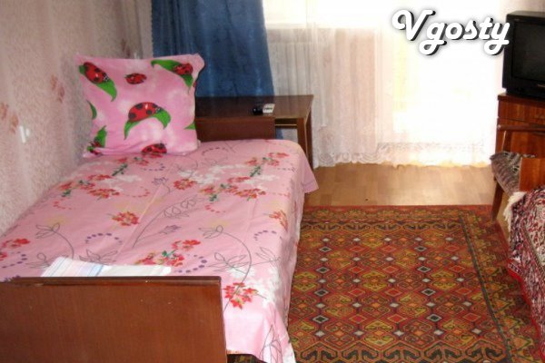 Затишна 2-кімн. квартира з усім необхідним в курортній зоні Євпаторії - Квартири подобово без посередників - Vgosty