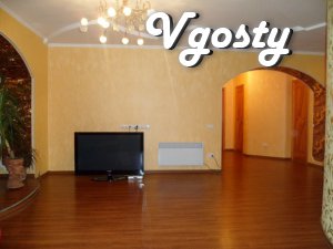 Not far from the Dnieper! - Apartments for daily rent from owners - Vgosty