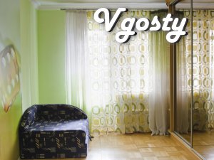 Comfortable, spacious and bright apartment on ul.Fedorova - - Apartments for daily rent from owners - Vgosty