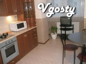 # Area - 100 m2. # 4 floor. # Two double beds - Apartments for daily rent from owners - Vgosty