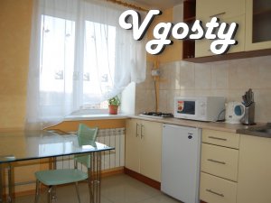 A small studio apartment on the 9th floor street. Kotsubynskogo (Distr - Apartments for daily rent from owners - Vgosty