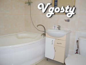 A small studio apartment on the 9th floor street. Kotsubynskogo (Distr - Apartments for daily rent from owners - Vgosty
