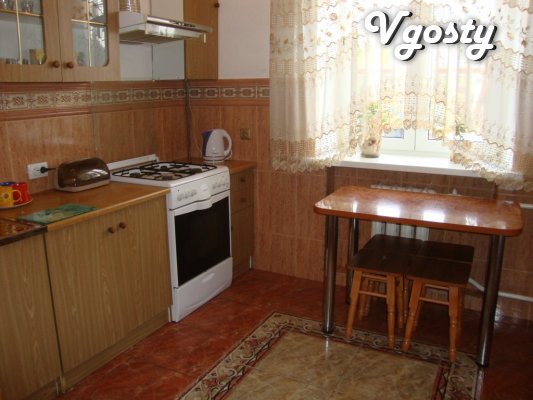 The apartment is renovated. Is all the furniture , dishes , always - Apartments for daily rent from owners - Vgosty