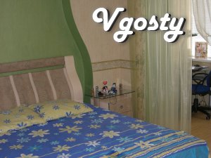 2 bedroom luxury apartment with ekzlyuzivnym design and renovation of  - Apartments for daily rent from owners - Vgosty
