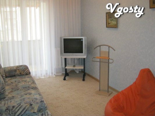 Daily offered its own two-bedroom apartment in the center - Apartments for daily rent from owners - Vgosty