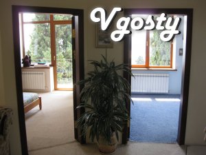 The apartment is in a private three-story building in the center of Ya - Apartments for daily rent from owners - Vgosty