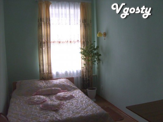 House near the sea in Berdyansk with all amenities. located on the - Apartments for daily rent from owners - Vgosty