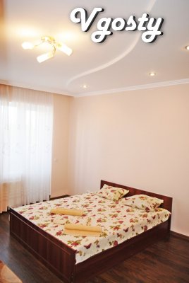 Modern, comfortable, bright apartment in a luxury building - Apartments for daily rent from owners - Vgosty