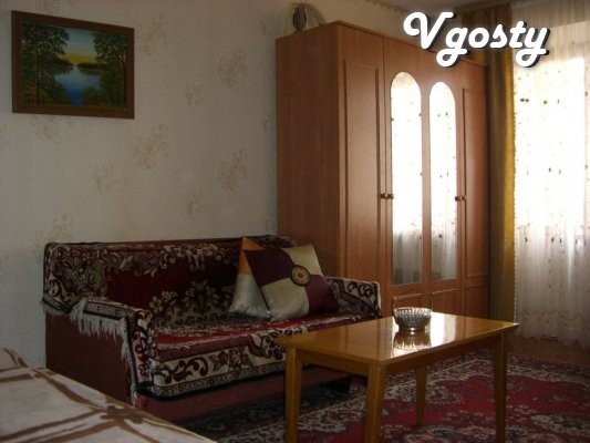 Квартира знаходиться недалеко від центральної площі Житомира - Квартири подобово без посередників - Vgosty