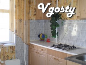 I rent apartments 2-bedroom apartment in the center of Kherson. 4 - Apartments for daily rent from owners - Vgosty