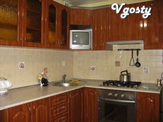 Daily, weekly two-bedroom. apartment in the center. Renovation, - Apartments for daily rent from owners - Vgosty