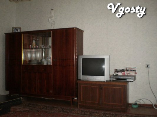 The apartment is on the corner of the street. Zenkovskaya, near the In - Apartments for daily rent from owners - Vgosty