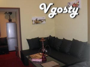 Luxury two -bedroom apartment in the center of Donetsk in the area - Apartments for daily rent from owners - Vgosty
