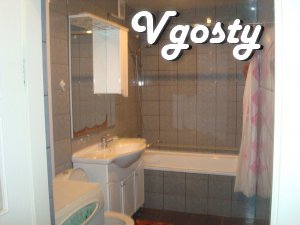 The apartment is complete with all neobhodimym.Ryadom stop - Apartments for daily rent from owners - Vgosty