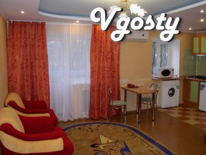 Daily, hourly, renovated in 2009, the studio, complete - Apartments for daily rent from owners - Vgosty