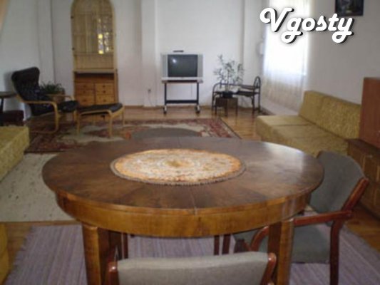 2 level apartment in the city center. Independent heating, - Apartments for daily rent from owners - Vgosty