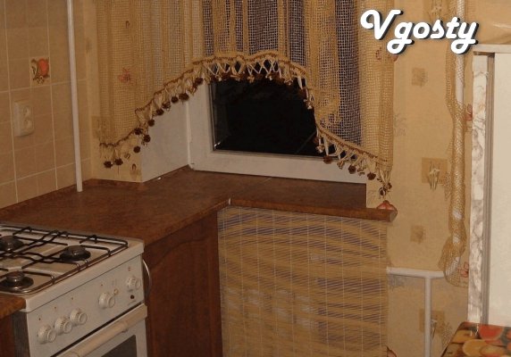 Затишна квартира для 2 гостей, знаходиться поблизу готелю - Квартири подобово без посередників - Vgosty