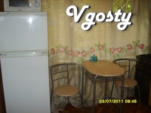 On the contrary hotel "Victoria". Near DM Youth, exhibition - Apartments for daily rent from owners - Vgosty