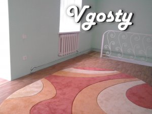 3-storey house for rent in the center of Kirovohrad, equipment - Apartments for daily rent from owners - Vgosty
