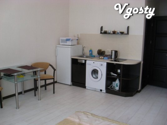 Studio apartment , located on the 12th floor of 21 storey new - Apartments for daily rent from owners - Vgosty