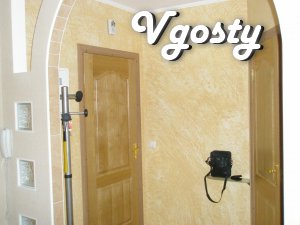 Квартира на пл.Свободи , подобово, почасово , евроремонт - Квартири подобово без посередників - Vgosty