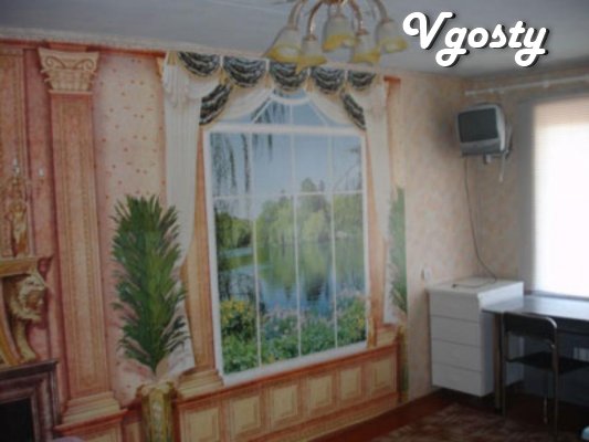Apartment in the center of the city of Mariupol (District 1000 details - Apartments for daily rent from owners - Vgosty