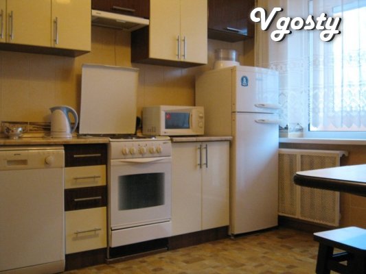 Un appartamento nella zona della superficie totale di 65 Darnytskyi - Appartamenti in affitto dal proprietario - Vgosty