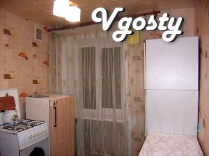 Daily rent 1-room apartment Standard-class in Slavyansk - Apartments for daily rent from owners - Vgosty