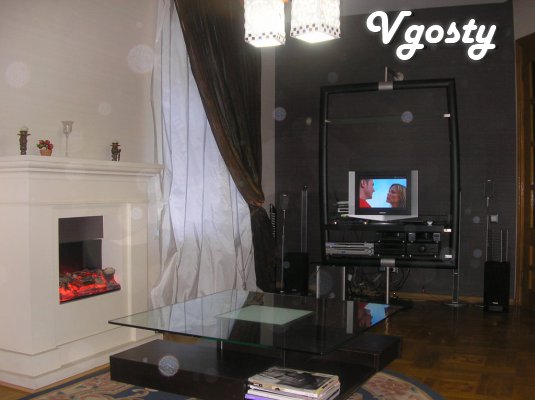 3 BR. apartment near the Opera House - Apartments for daily rent from owners - Vgosty