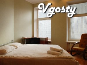 Beautiful 3-bedroom apartment is located near the - Apartments for daily rent from owners - Vgosty