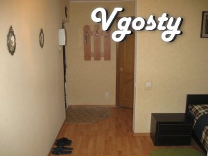 Flat for rent (200) and hourly (3 hours 100 USD) - Apartments for daily rent from owners - Vgosty