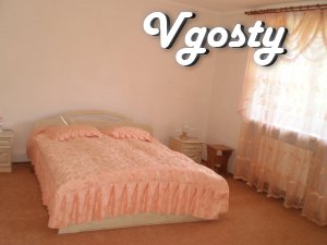 2-bedroom apartments in Kamenets-Podolsk, in the bedroom - Apartments for daily rent from owners - Vgosty