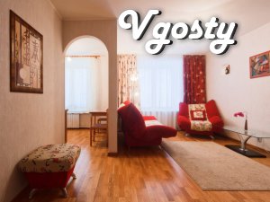 Beautiful 1 bedroom stalinka in the center of Zhitomir. Fresh - Apartments for daily rent from owners - Vgosty