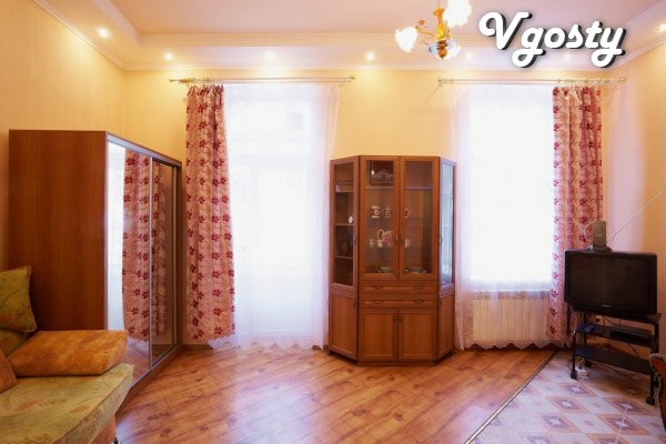 Cozy apartment with modern repair for 2-3 persons. 3 - Apartments for daily rent from owners - Vgosty