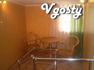 It offers apartment-class "Economy", in the city center - Apartments for daily rent from owners - Vgosty